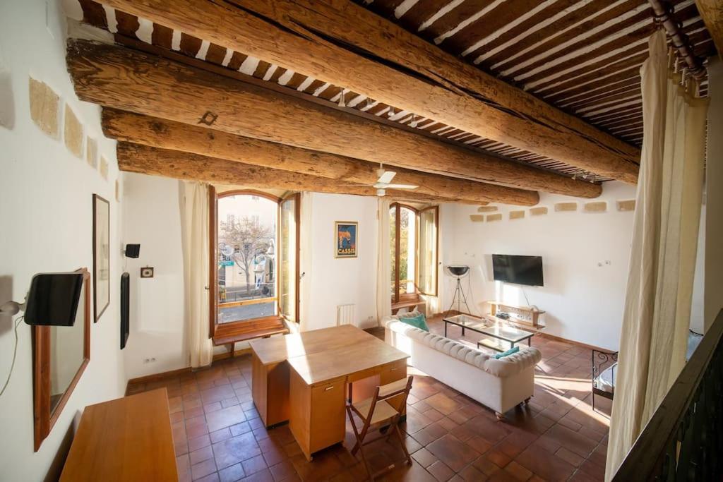 Air-Conditioned Loft In The Heart Of The Old Port Марсель Екстер'єр фото